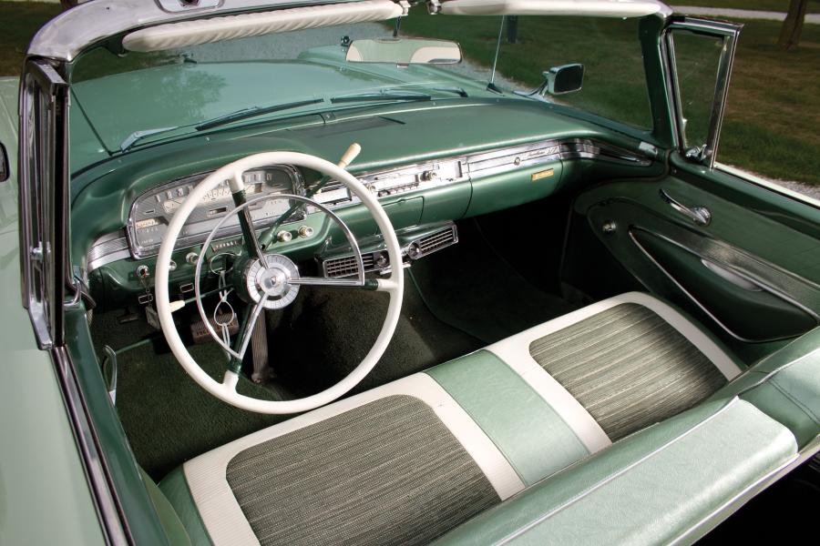  Ford Galaxie Skyliner Retractable Hardtop 1959 года  (фото 30 из 60)